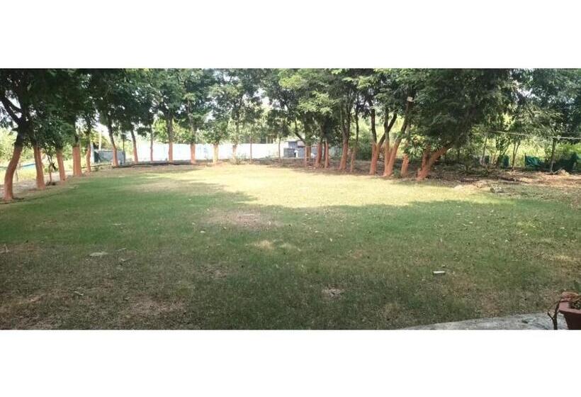 בית מלון כפרי Mauli Resorts, Wardha