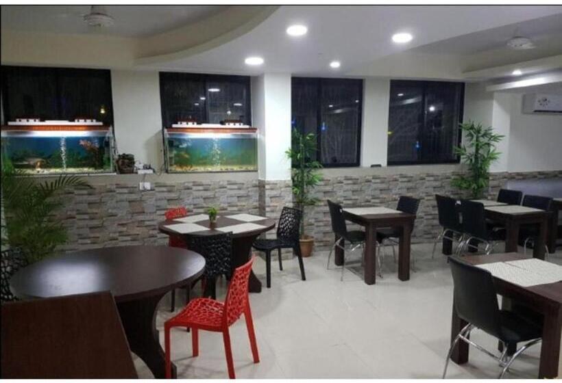 酒店 Midtown Inn, Singrauli