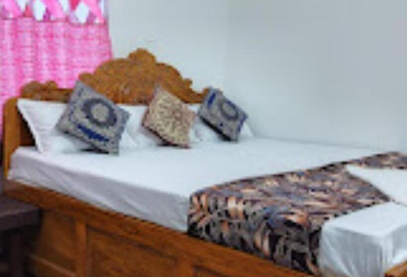 酒店 Neel Dipayan West Bengal