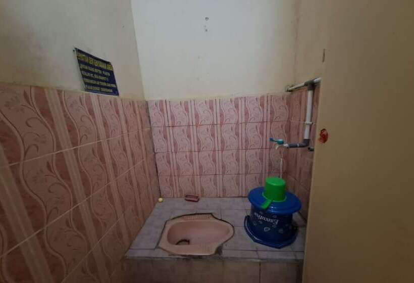 בית מלון כפרי Oyo 93320 Venus Homestay Syariah