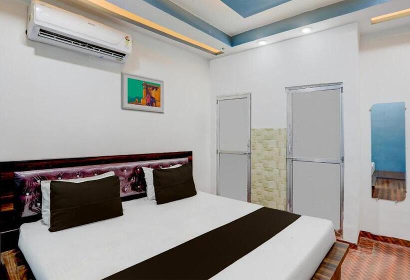 ホテル Oyo Flagship S. R Grand