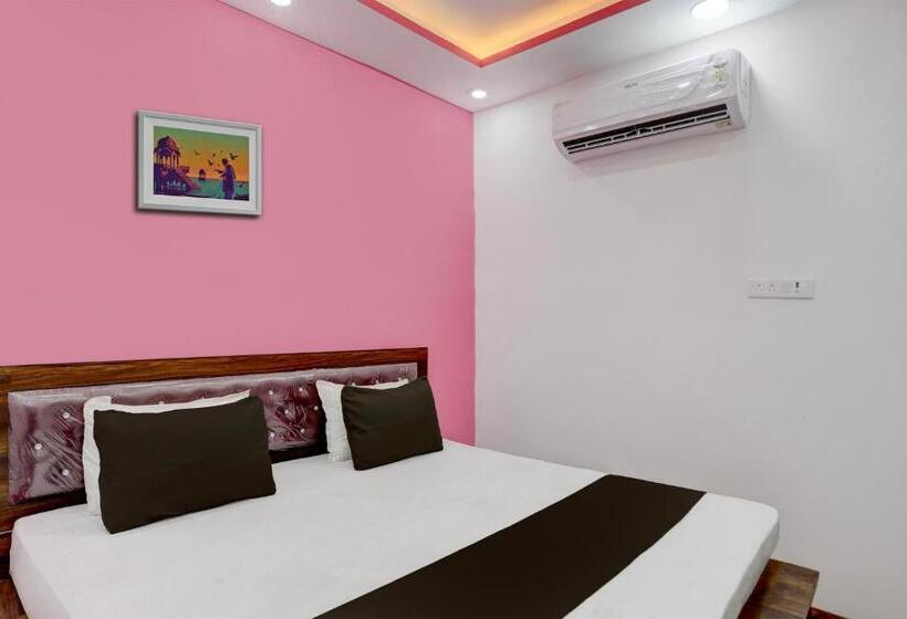 ホテル Oyo Flagship S. R Grand