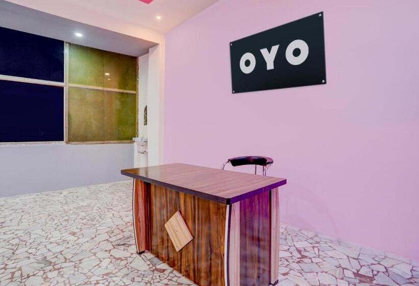 ホテル Oyo Flagship S. R Grand