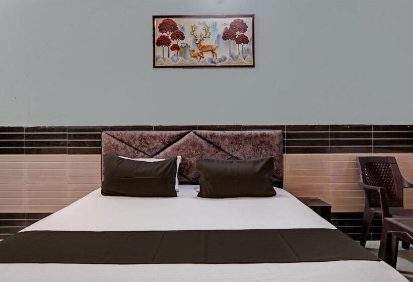 בית מלון כפרי Moon Star Residency