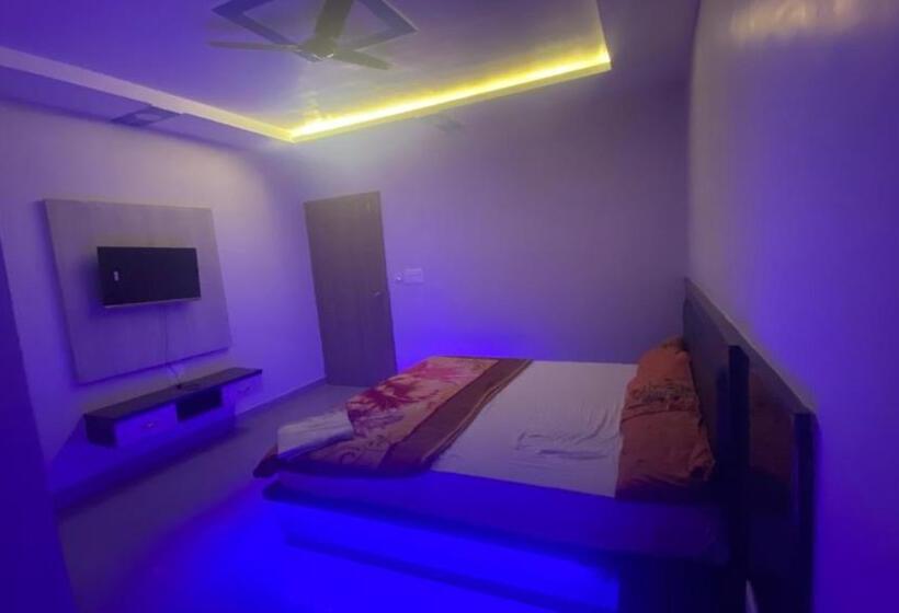 Отель Paradise Residency And Cafe