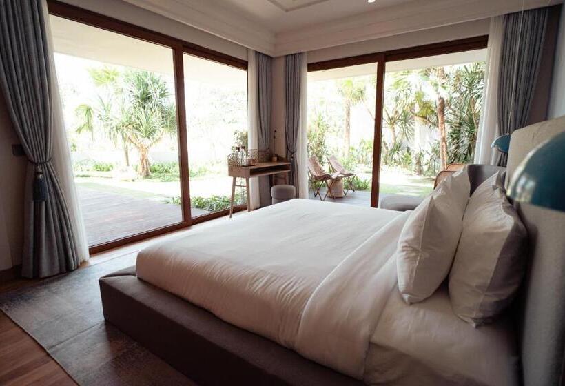 هتل Poco Poco Villas By Aayan