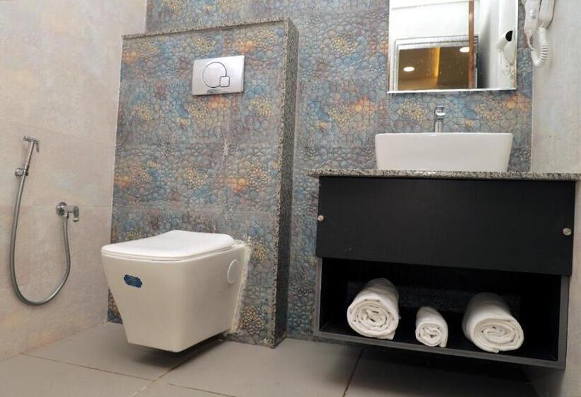 בית מלון כפרי Radhika