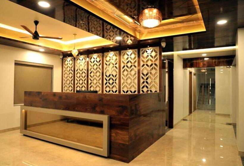 בית מלון כפרי Radhika