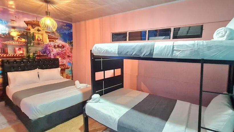 Отель Restaurante La Bodega De Amar