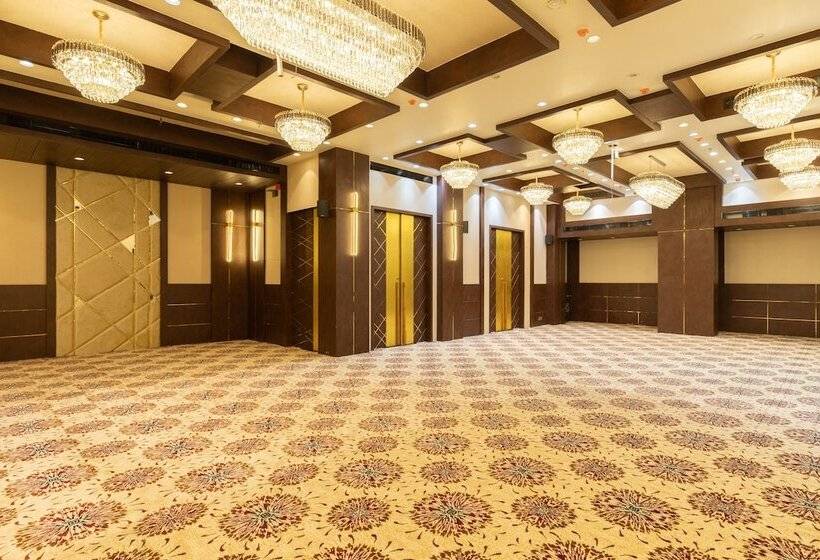 호텔 Royal Rawal Luxury Boutique