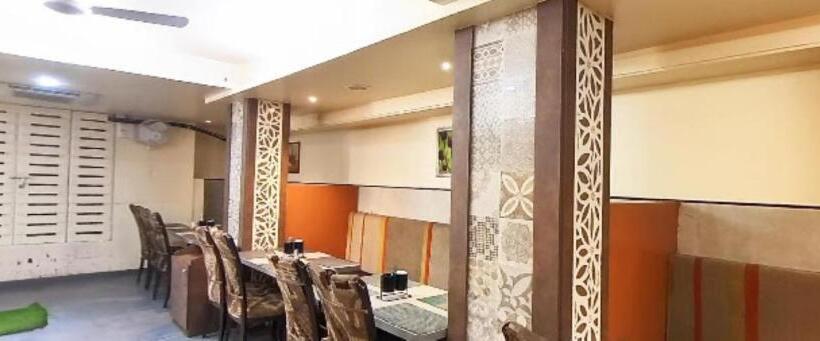 בית מלון כפרי Sagar Executive Beed