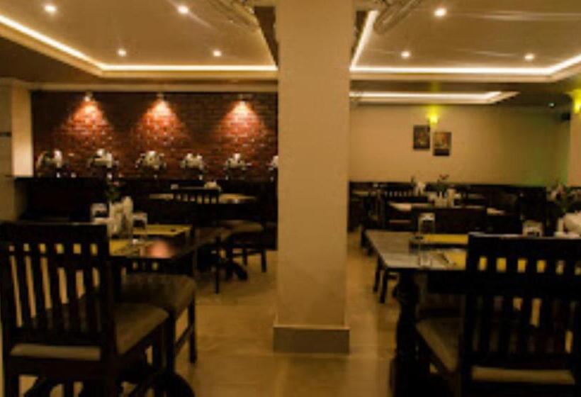 酒店 Seb Tower, Dimapur