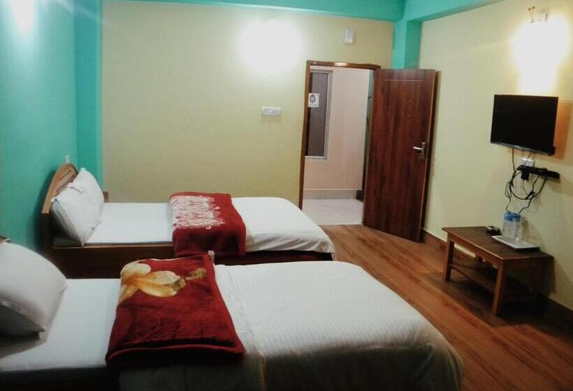 ホテル Shungatser Inn