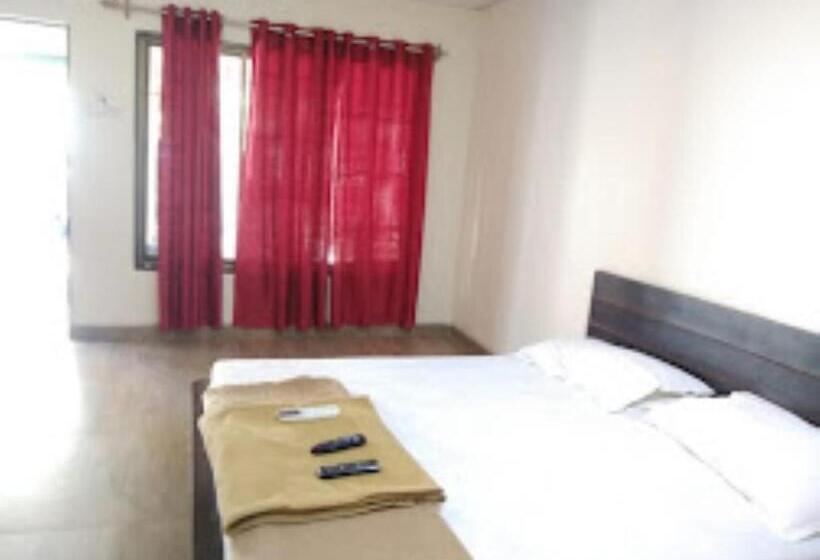 Hotel Silver Sand,malvan