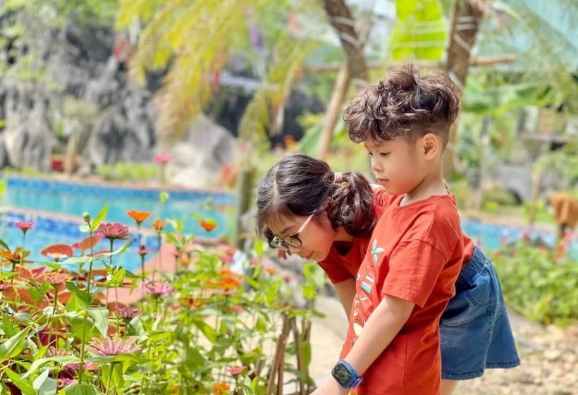 هتل Sky Bay Lodge