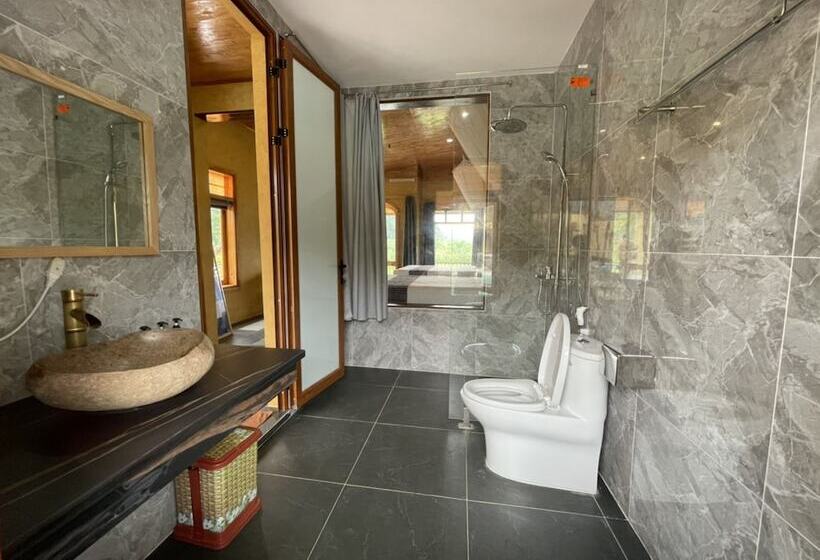 هتل Sky Bay Lodge