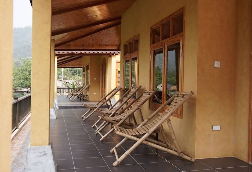 هتل Sky Bay Lodge