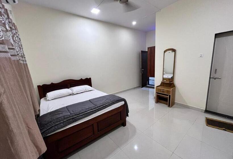 בית מלון כפרי Sneha Farm House,kudal