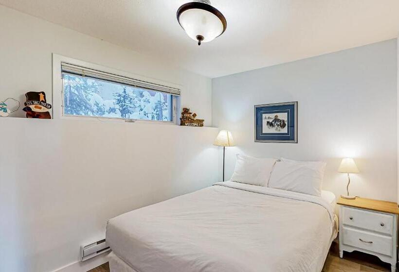 Отель Snowcrest Village, Unit 5b