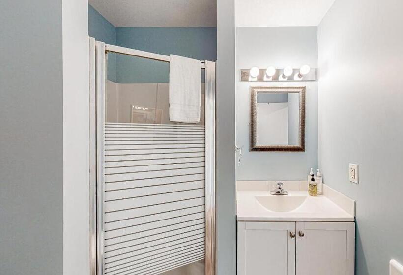 Отель Snowcrest Village, Unit 5b