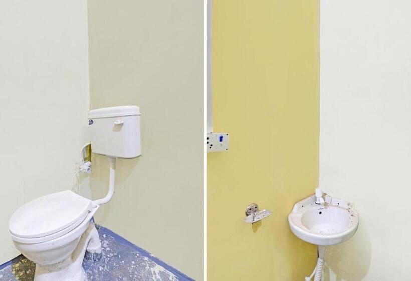 호텔 Spot On Shiv Guest House