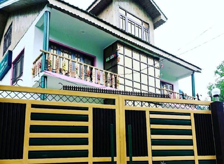 Отель Star Pahalgam Jammu