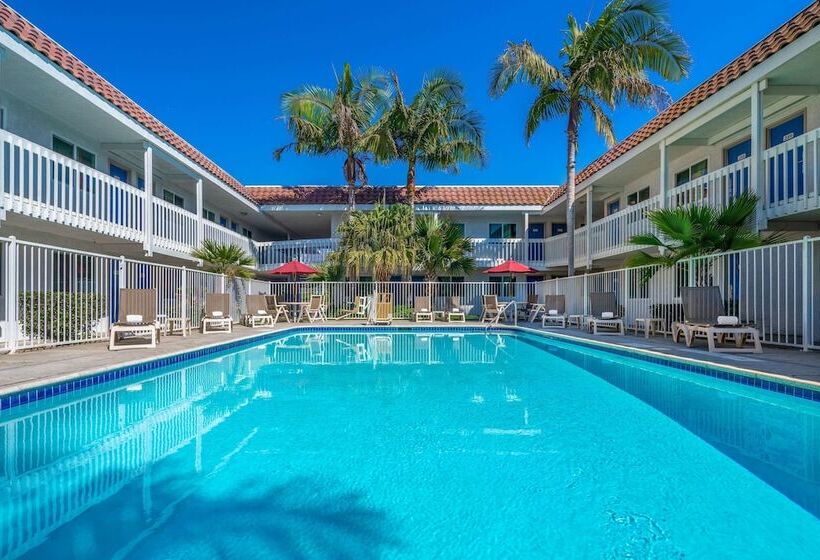 호텔 Studio 6 Suites Carpinteria, Ca Santa Barbara South