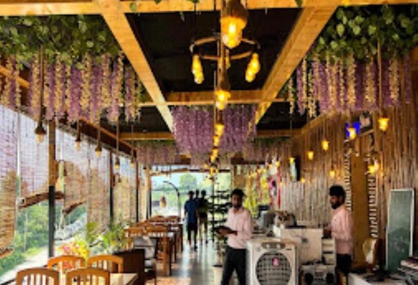 בית מלון כפרי Sultan Residency Srinagar