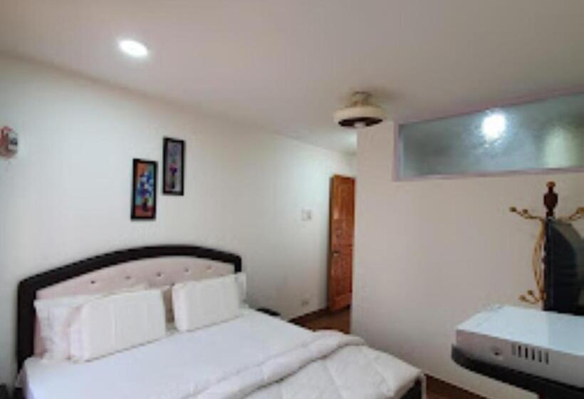 בית מלון כפרי Sultan Residency Srinagar