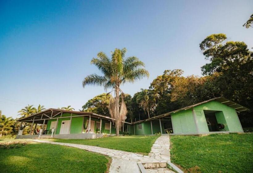 ホテル Suítes Romanetto Com Piscina E Vista   Antonina