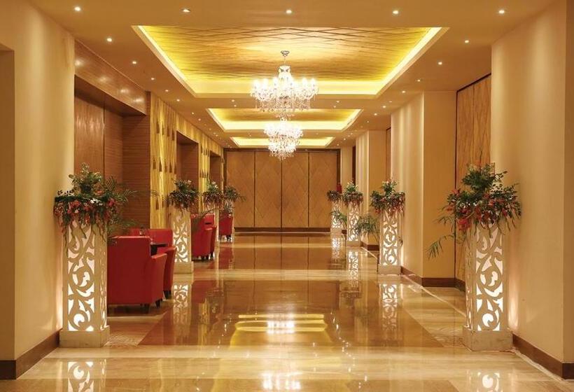 ホテル The Conway