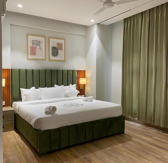 בית מלון כפרי West Inn Premium