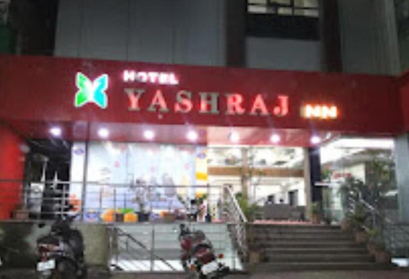 فندق Yashraj Inn Beed