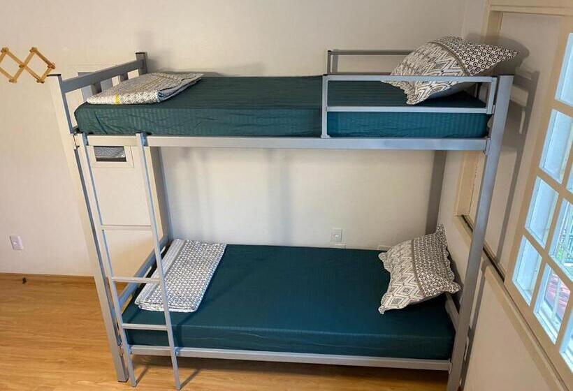 Neighbor.hub Hostel & Coliving Floripa