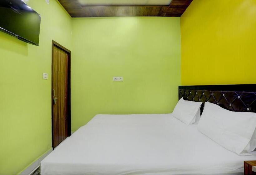 Oyo Kittu Hotel And Restaurant