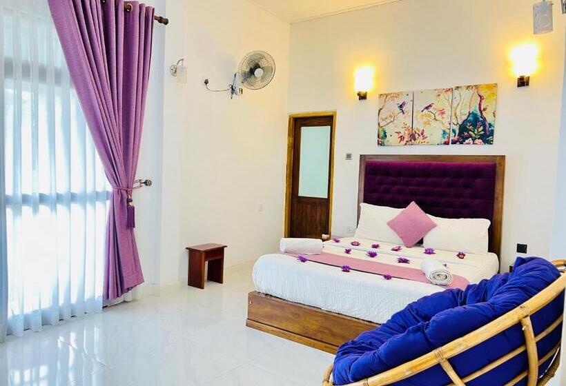 Пансион 25 By Heaven