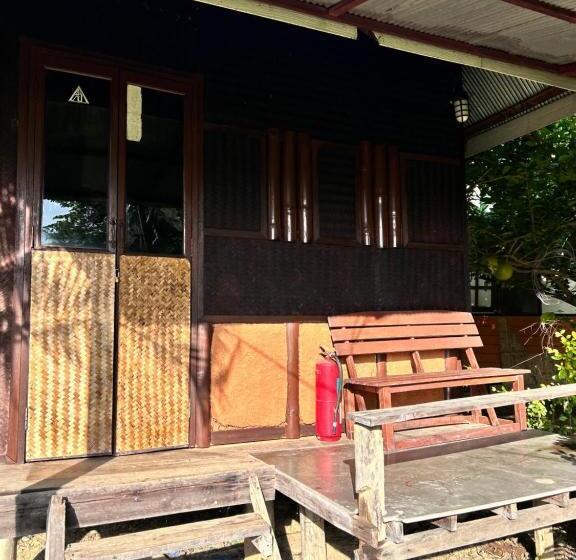 بنسيون Blue Stone