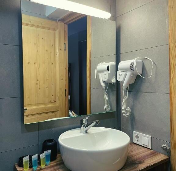 پانسیون Didveli Gallery Apartment B 309