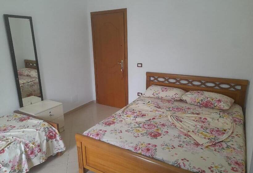 פנסיון Dovlet Rooms