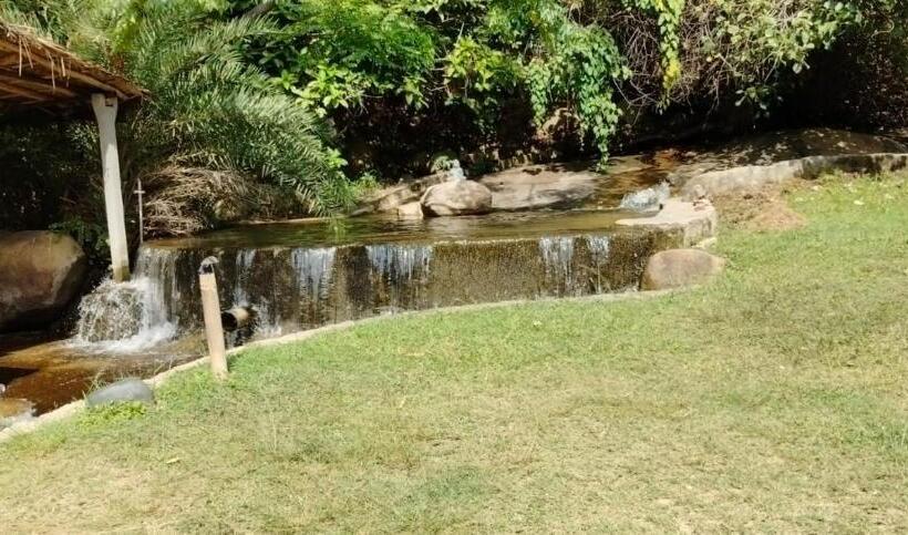 پانسیون Hidden Place