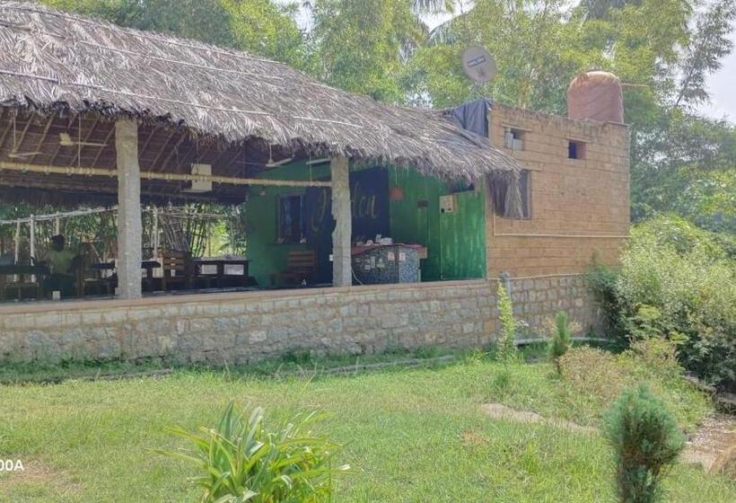 پانسیون Hidden Place