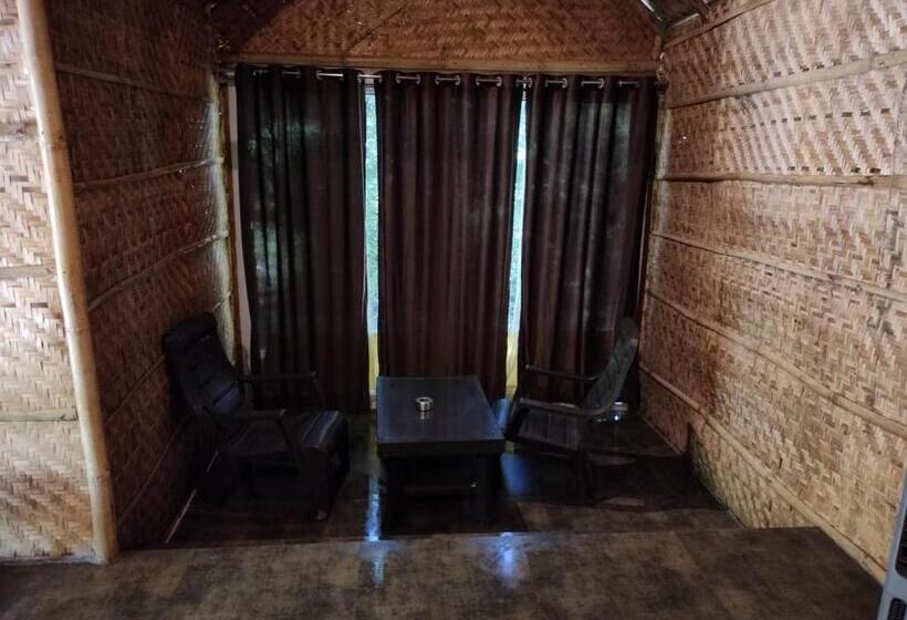 پانسیون Hidden Place