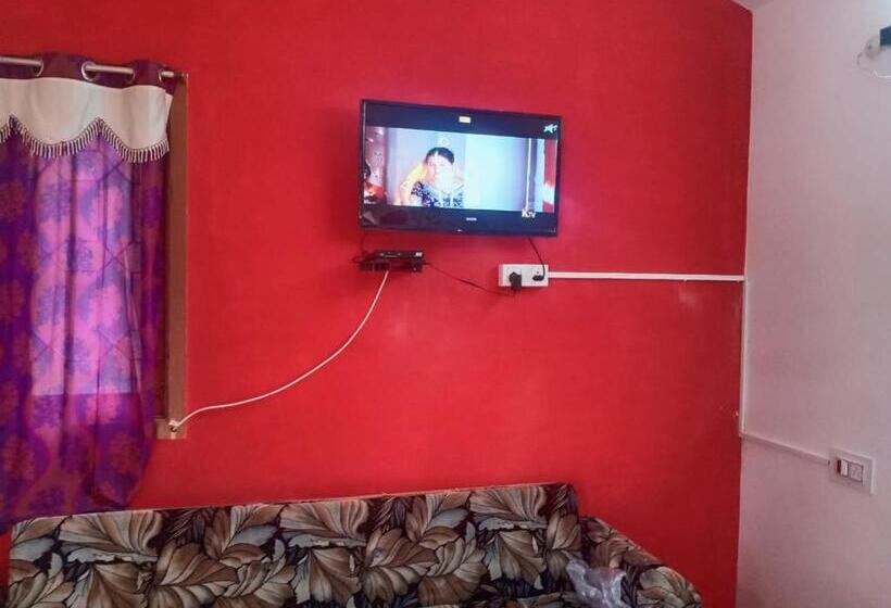 פנסיון Hills Homestay Yercaud