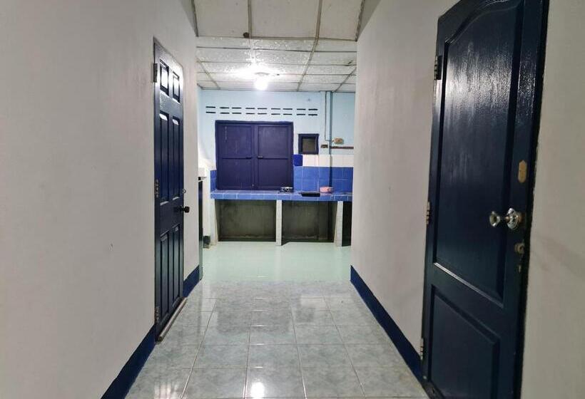 Pensionat Huean Fha Kram เฮือนฟ้าคราม โฮมสเตย์เชียงราย