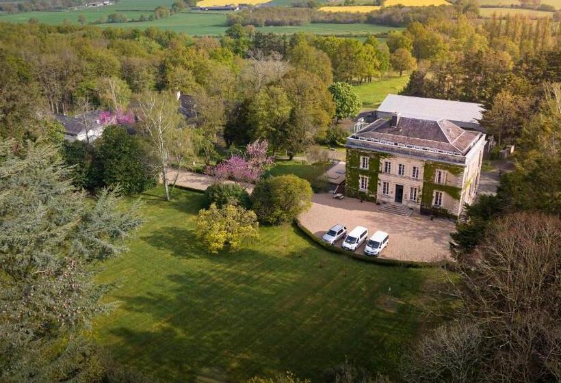 بنسيون Institut Bois Robert