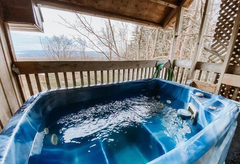 بنسيون Irish Mountain Suites