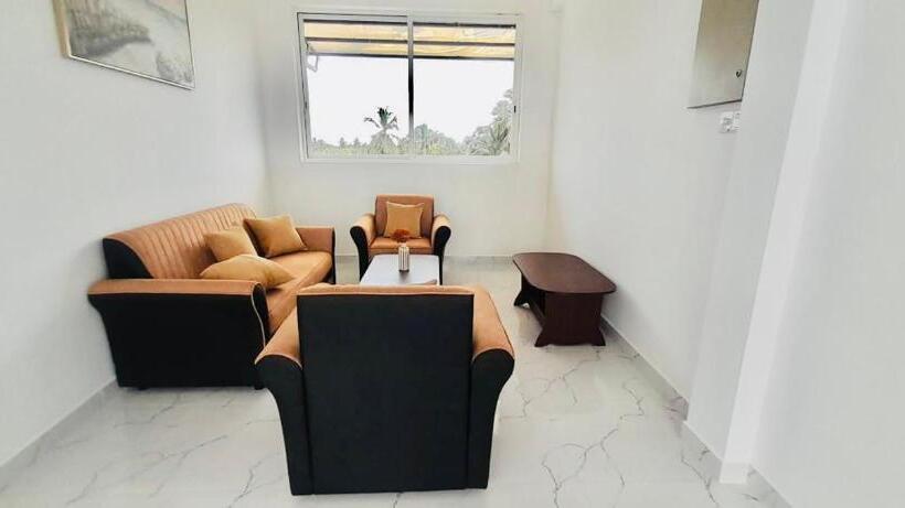 Пансион Ivory Laze