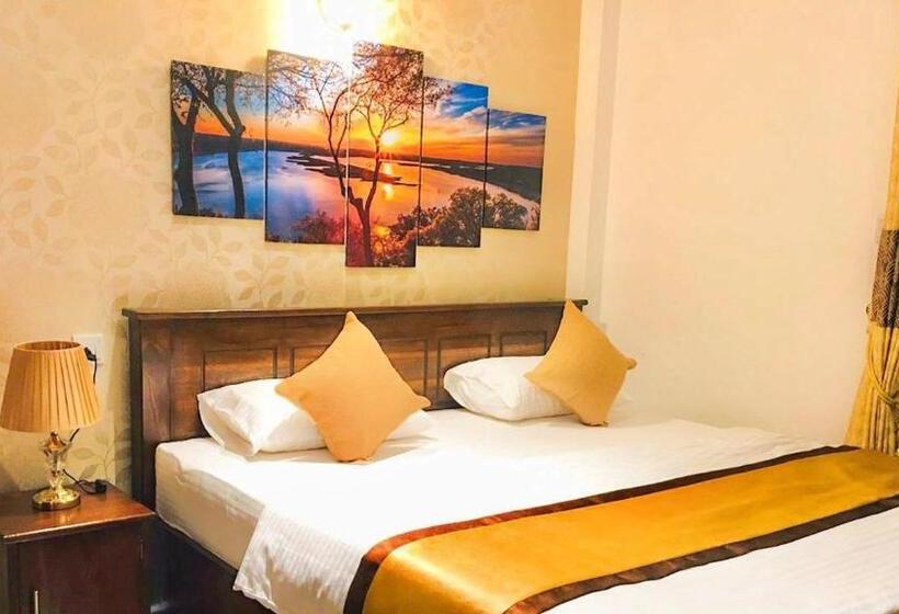 Пансион Ivory Laze