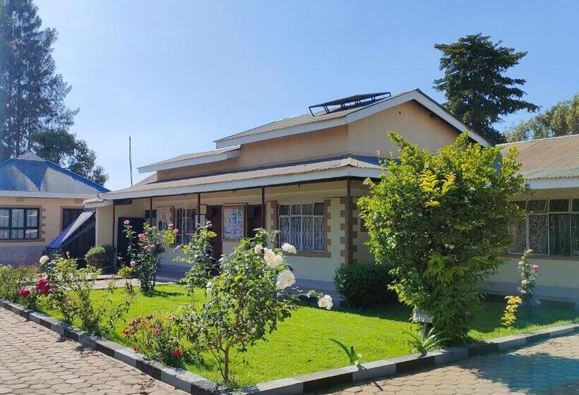 پانسیون Keeney House At St. Gabriel S