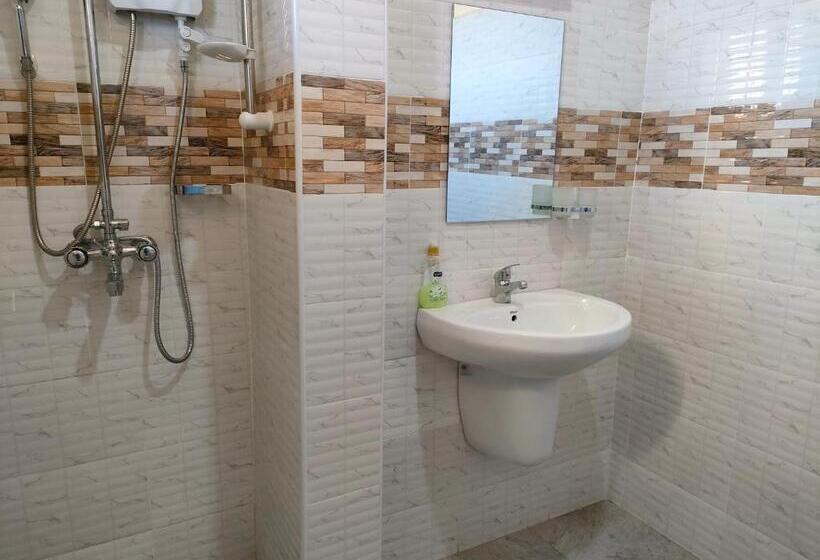 بنسيون Keeney House At St. Gabriel S